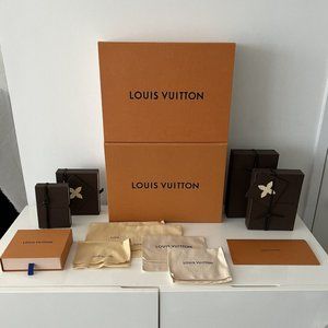 Lot of 13, 7xAUTH Louis Vuitton Empty Gift Boxes 5xDust Pouches 1xReceipt Holder